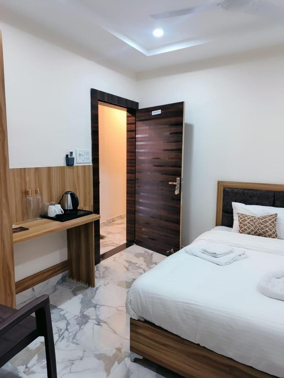 Nandi Retreat Homestay Varanasi Exteriör bild