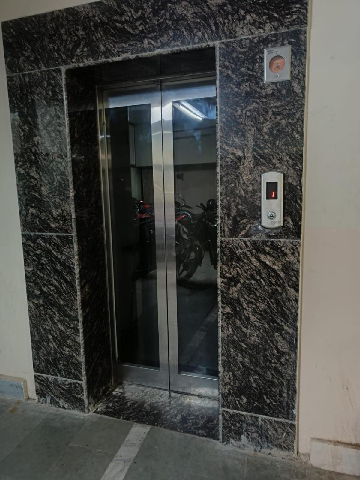 Nandi Retreat Homestay Varanasi Exteriör bild